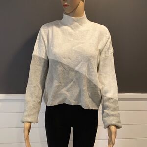 PLANET GOLD SWEATER